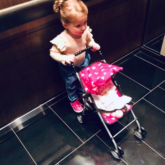 Meet your Posher, Erika - Picture 7 of 7